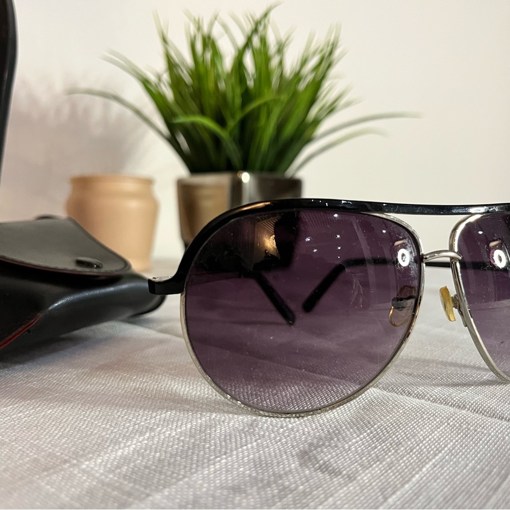 Classic Gray Aviator Sunglasses